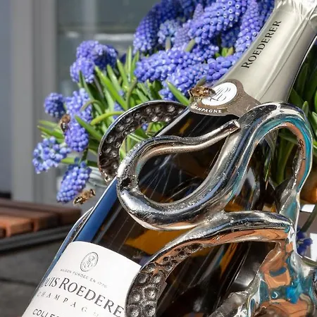 Kampenherz - Traumhaftes Einzelhaus Im Herzen Von Vila Kampen